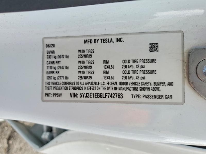 2020 TESLA MODEL 3 12