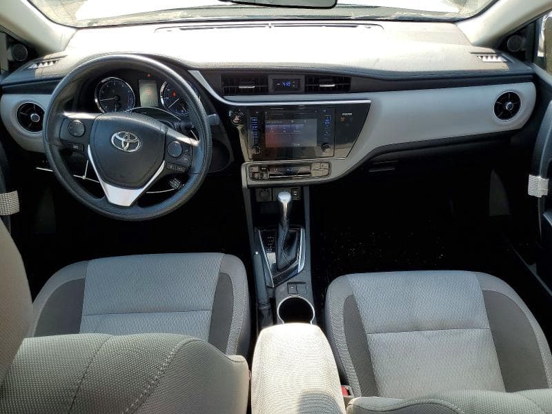2017 TOYOTA COROLLA LE 8