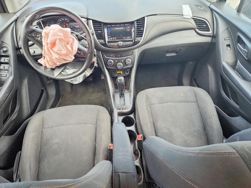 2021 CHEVROLET TRAX LS 8