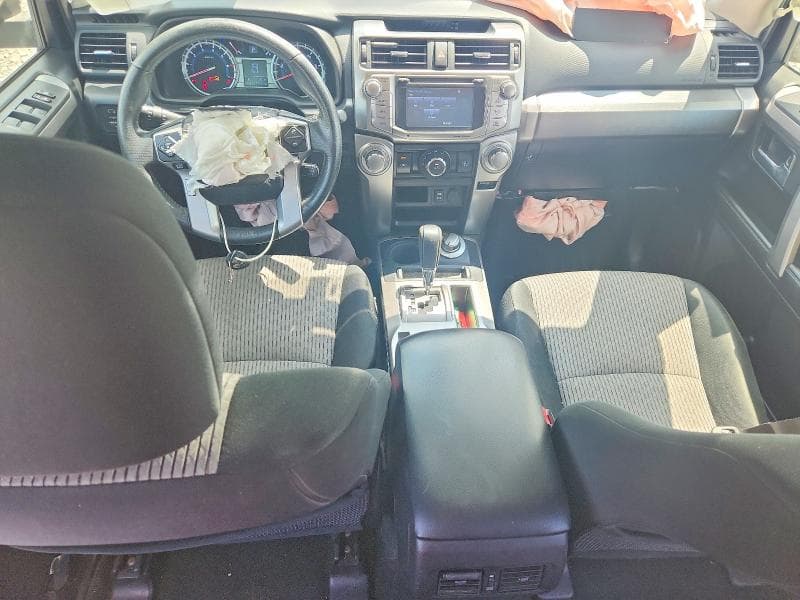 2019 TOYOTA 4RUNNER SR5 8