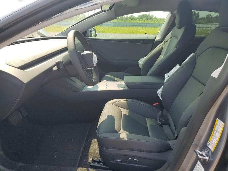 2026 TESLA MODEL 3 7