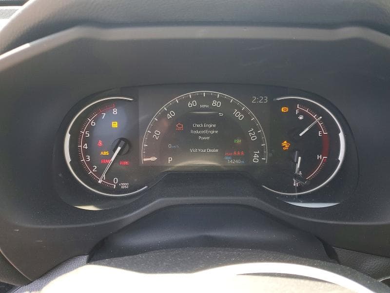 2024 TOYOTA RAV4 XLE 9
