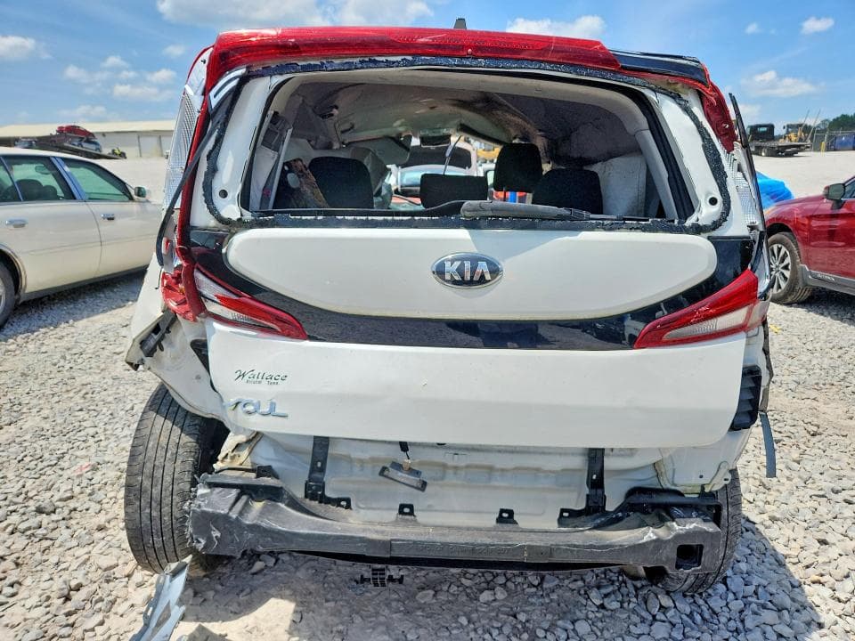 2020 KIA SOUL LX 6