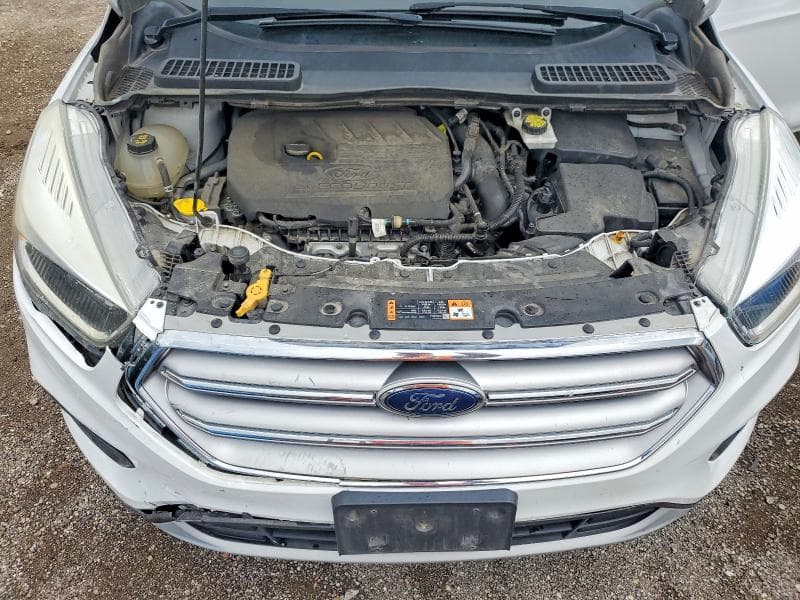 2017 FORD ESCAPE SE 12