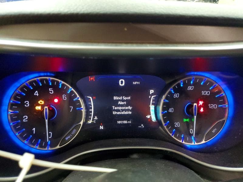 2019 CHRYSLER PACIFICA LIMITED 9