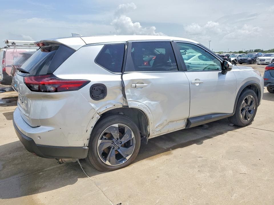 2025 NISSAN ROGUE SV 3