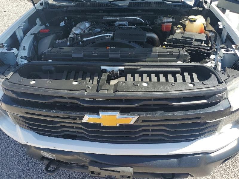 2024 CHEVROLET SILVERADO K3500 11