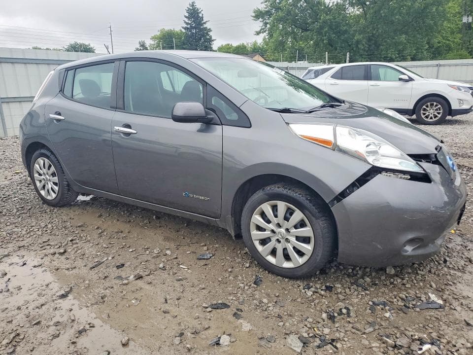 2017 NISSAN LEAF S 4