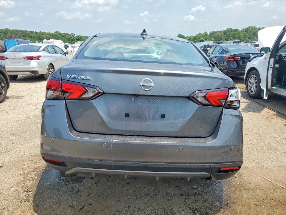 2025 NISSAN VERSA SV 6