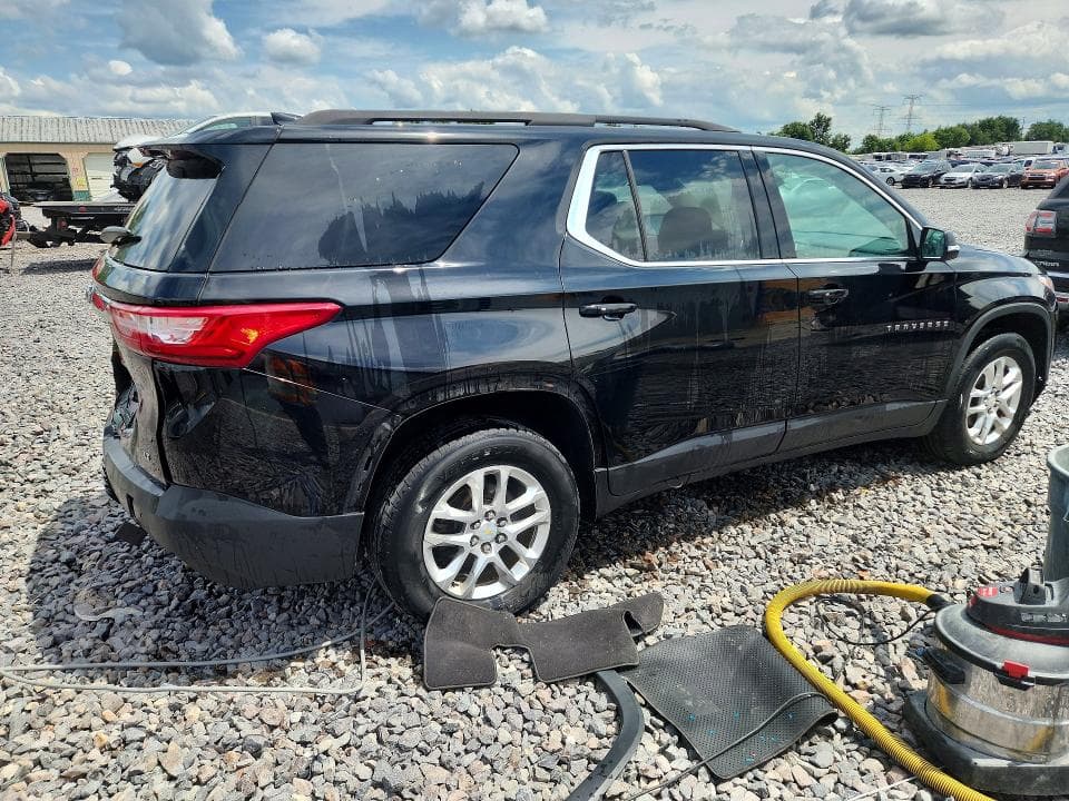 2020 CHEVROLET TRAVERSE LT 3