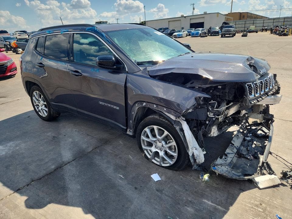 2024 JEEP COMPASS LATITUDE LUX 4