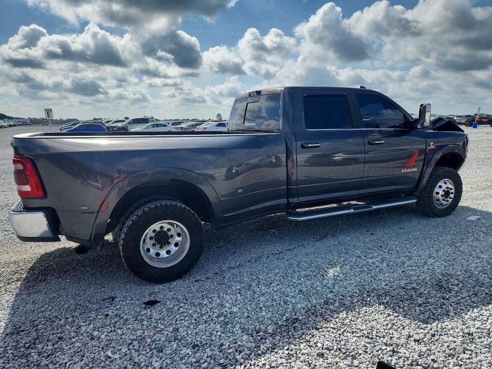 2022 RAM 3500 LARAMIE 3