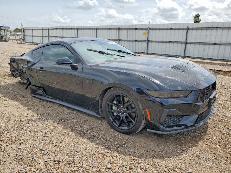 2024 FORD MUSTANG GT 4