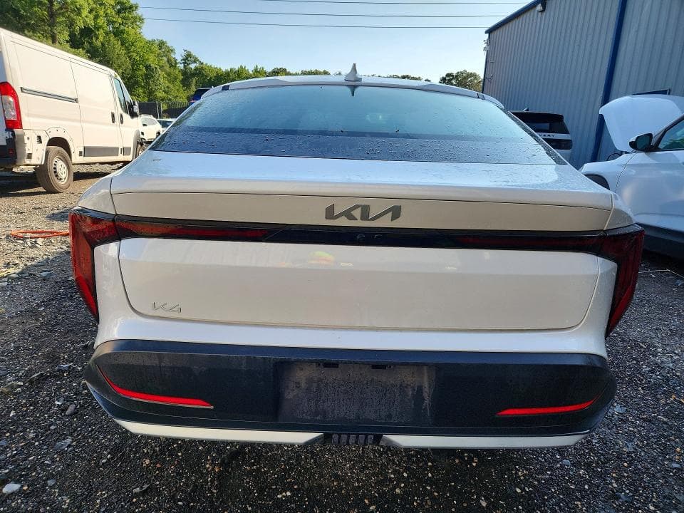 2026 KIA K4 LXS 6