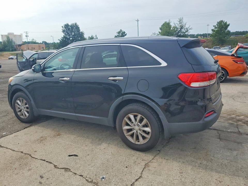2017 KIA SORENTO LX 2