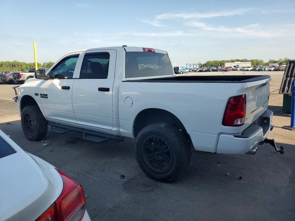 2018 RAM 1500 ST 2