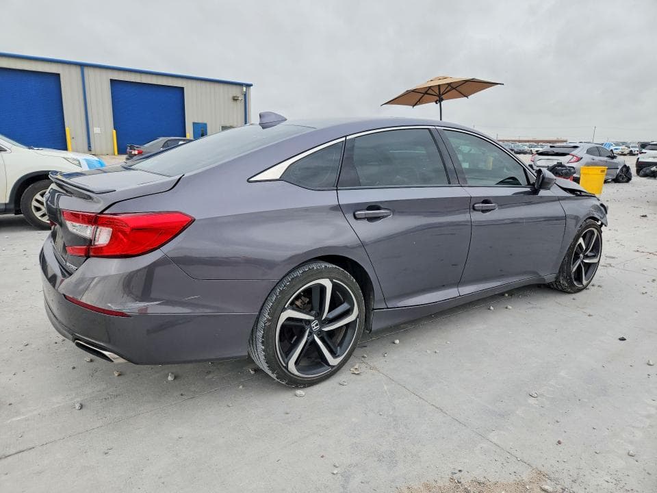 2018 HONDA ACCORD SPORT 3