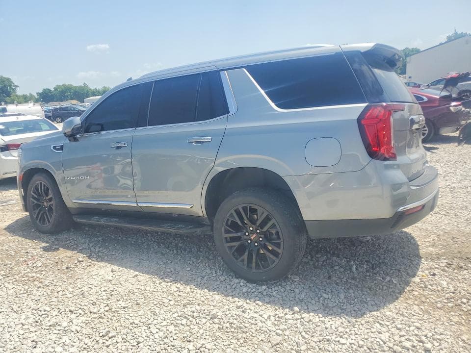 2024 GMC YUKON SLT 2
