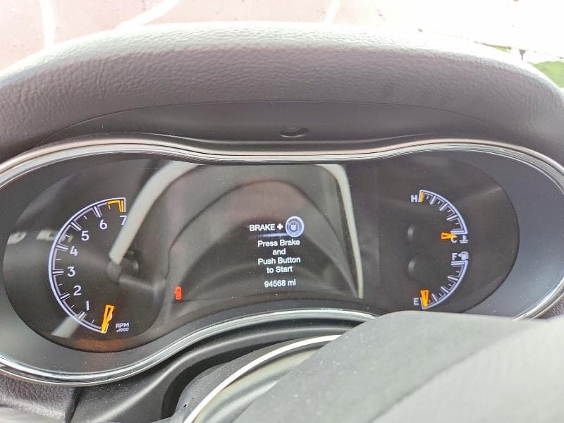 2019 JEEP GRAND CHEROKEE LAREDO 9