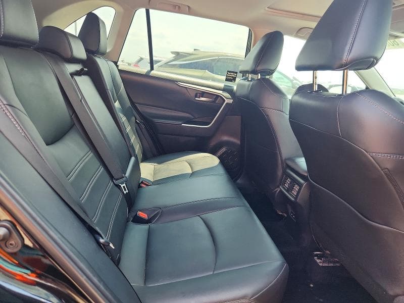 2024 TOYOTA RAV4 XLE PREMIUM 11