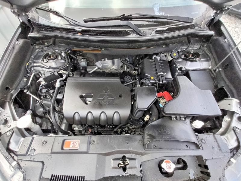2020 MITSUBISHI OUTLANDER SE 12