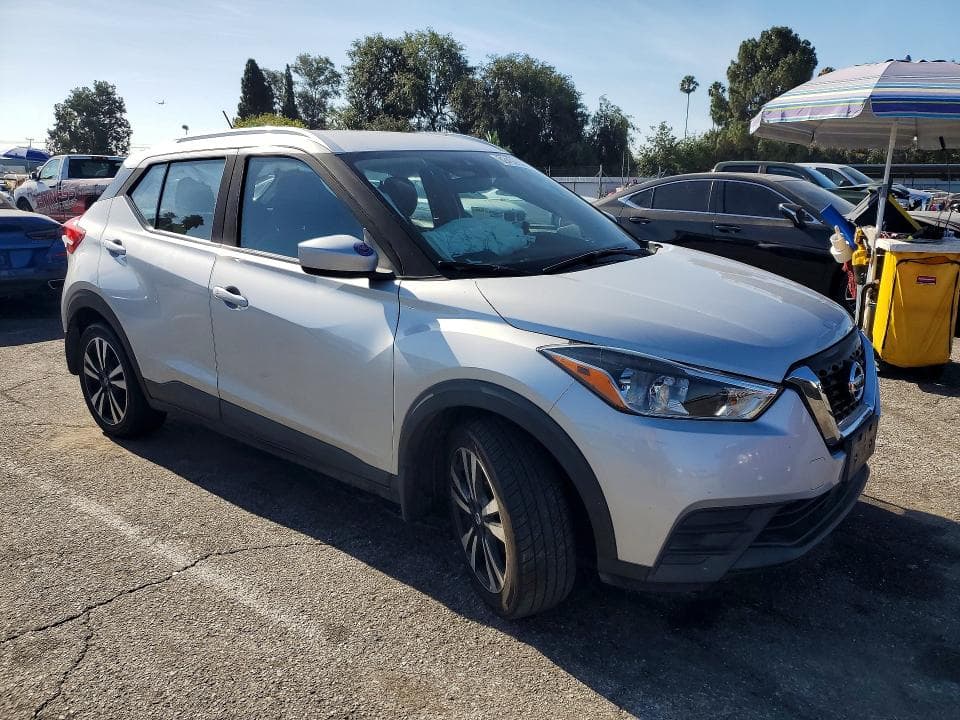 2020 NISSAN KICKS SV 4