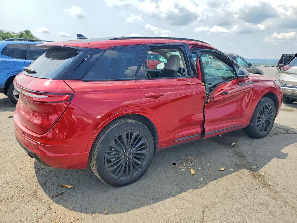 2025 LINCOLN CORSAIR PREMIERE 3