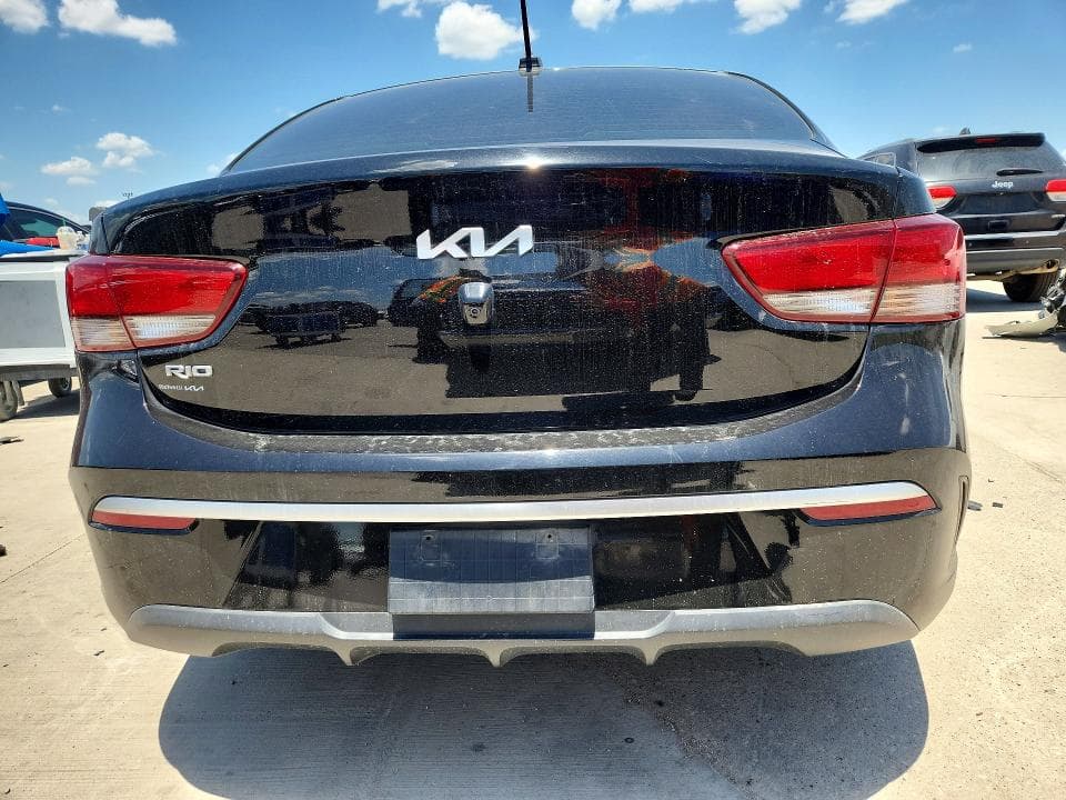 2022 KIA RIO S 6
