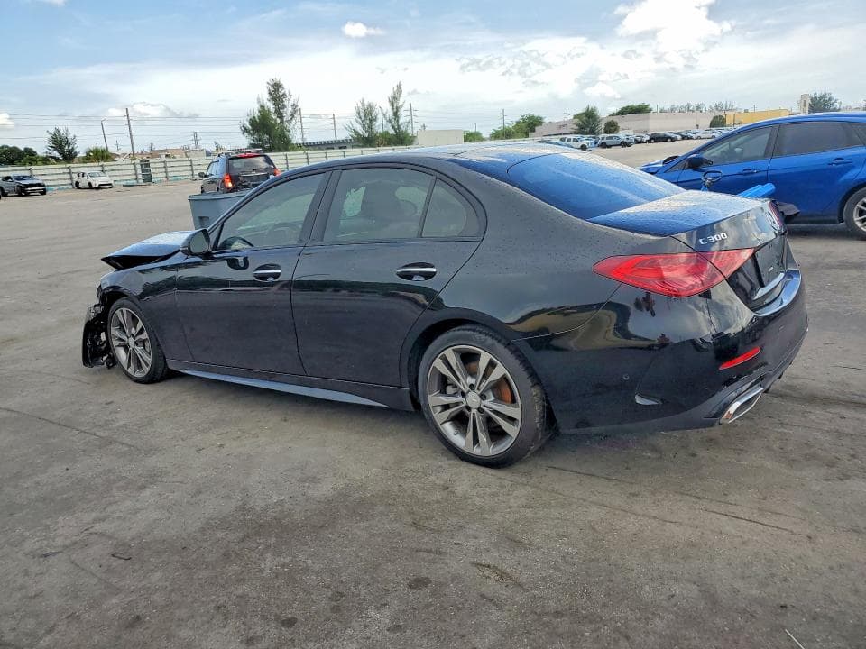 2024 MERCEDES-BENZ C 300 2