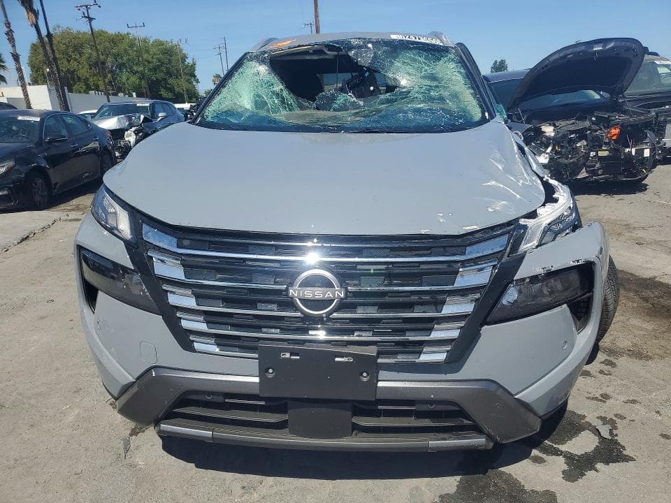2026 NISSAN ROGUE SL 5