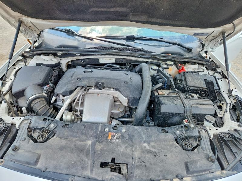 2018 BUICK REGAL ESSENCE 11