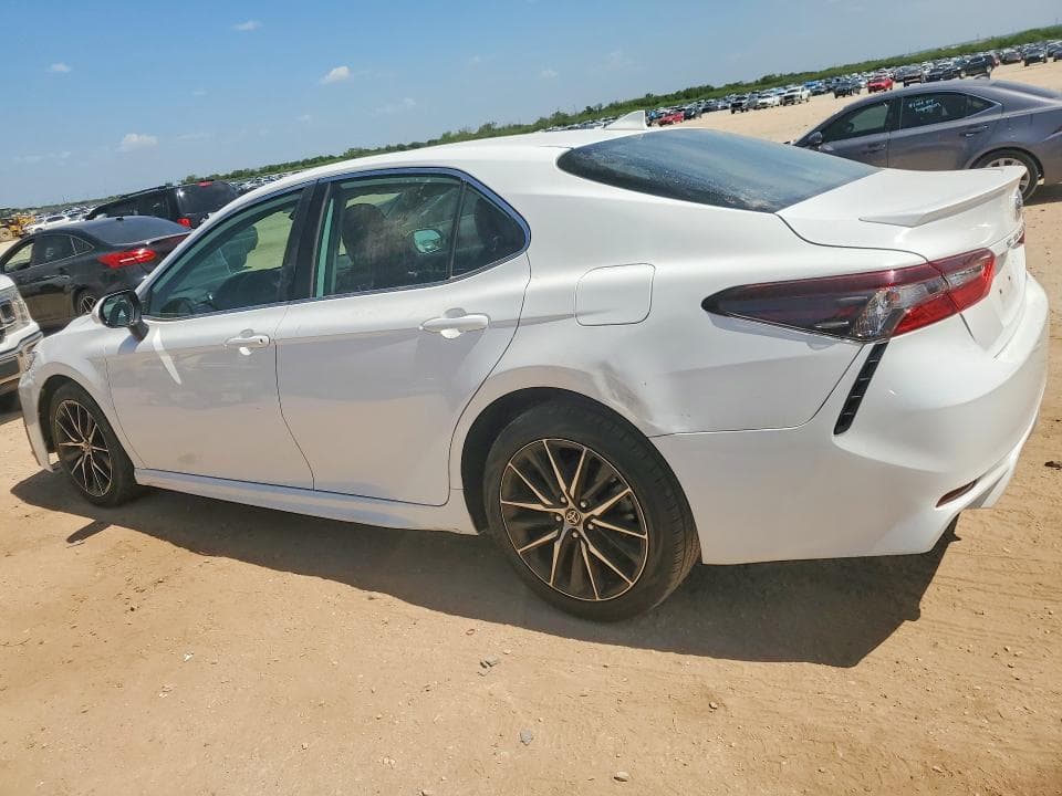 2021 TOYOTA CAMRY SE 2