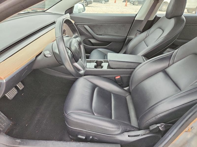 2018 TESLA MODEL 3 7