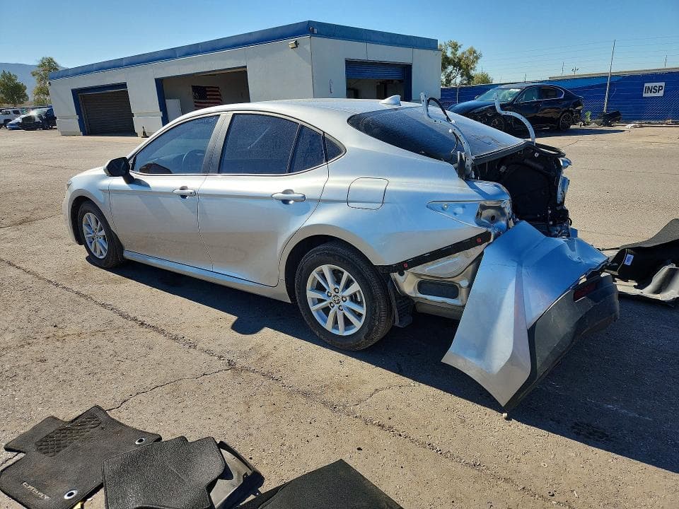 2025 TOYOTA CAMRY LE 2