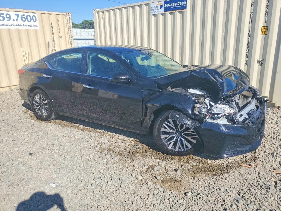 2025 NISSAN ALTIMA SV 4