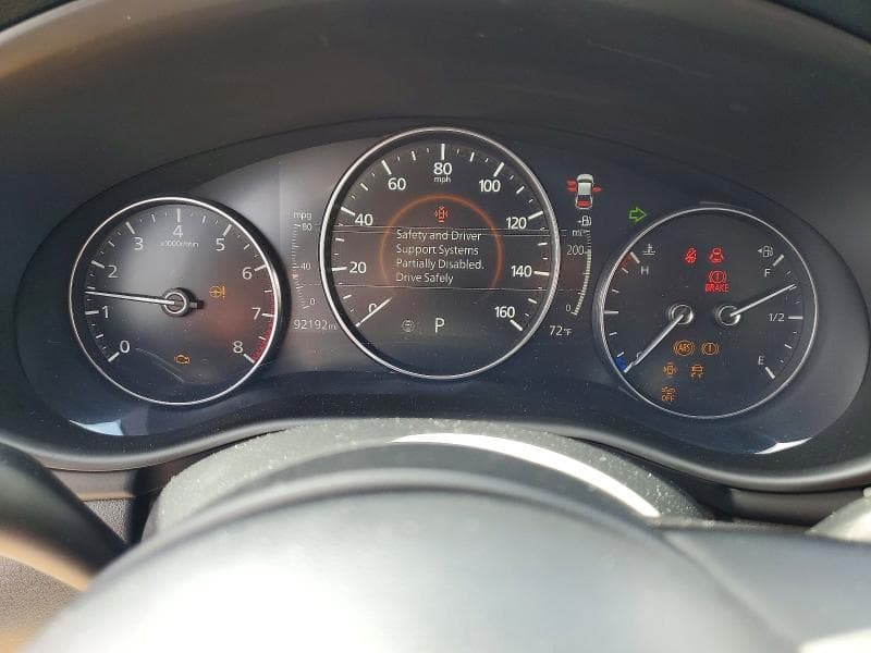 2020 MAZDA 3 PREMIUM 9