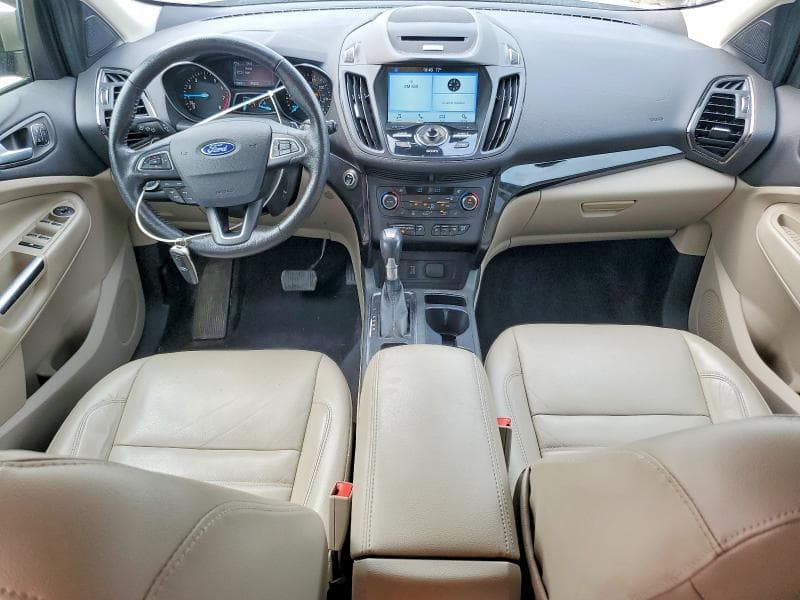 2017 FORD ESCAPE TITANIUM 8