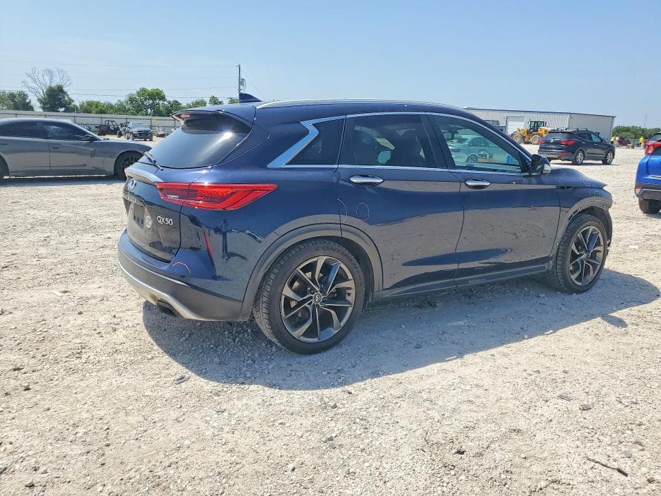 2019 INFINITI QX50 ESSENTIAL 3