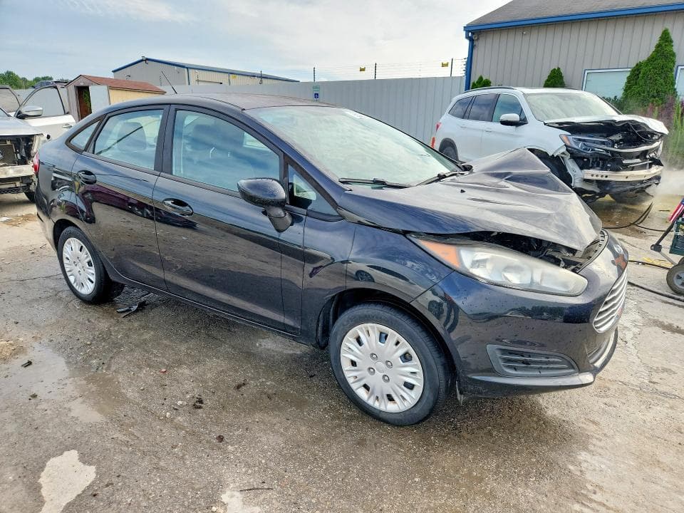 2019 FORD FIESTA S 4