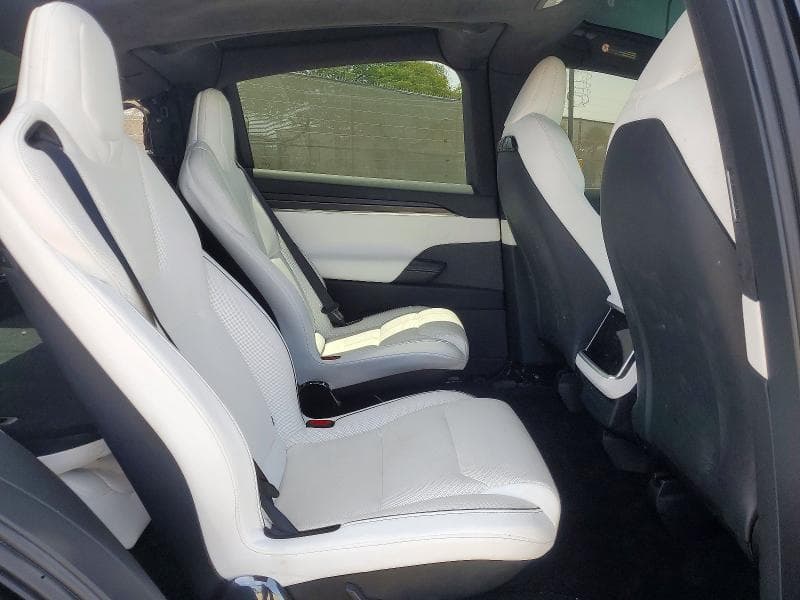 2022 TESLA MODEL X 10