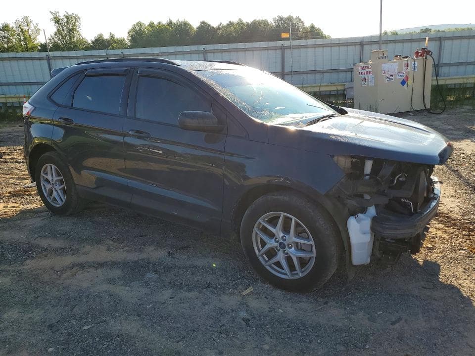 2021 FORD EDGE SE 4