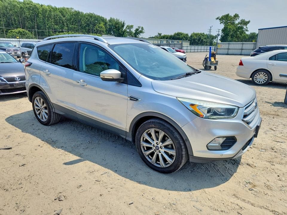 2017 FORD ESCAPE TITANIUM 4