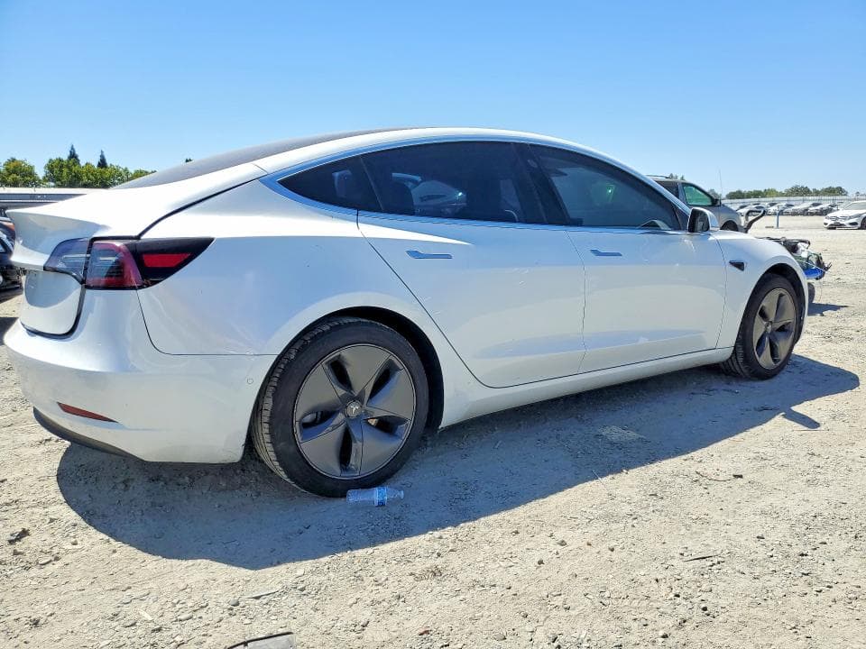 2020 TESLA MODEL 3 3