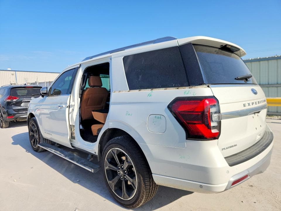 2022 FORD EXPEDITION PLATINUM 2