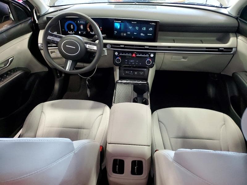 2026 HYUNDAI TUCSON BLUE SE 8