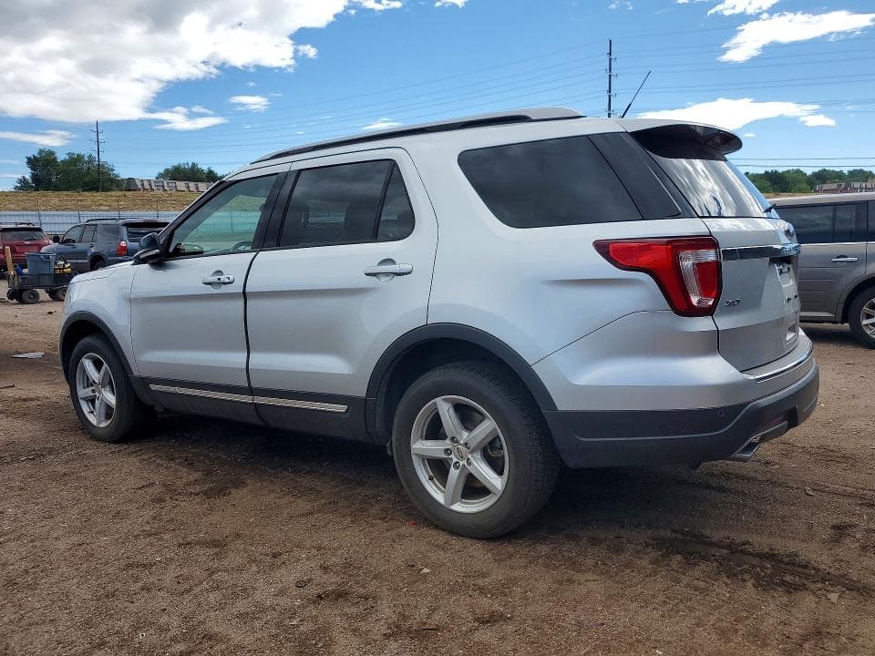 2018 FORD EXPLORER XLT 2