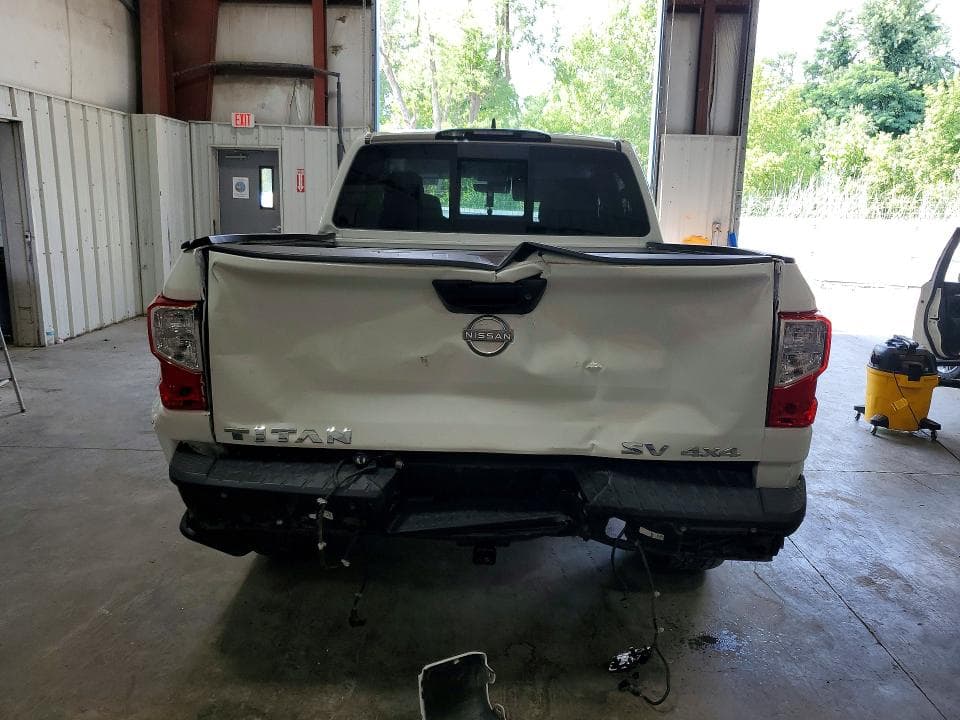2023 NISSAN TITAN SV 6