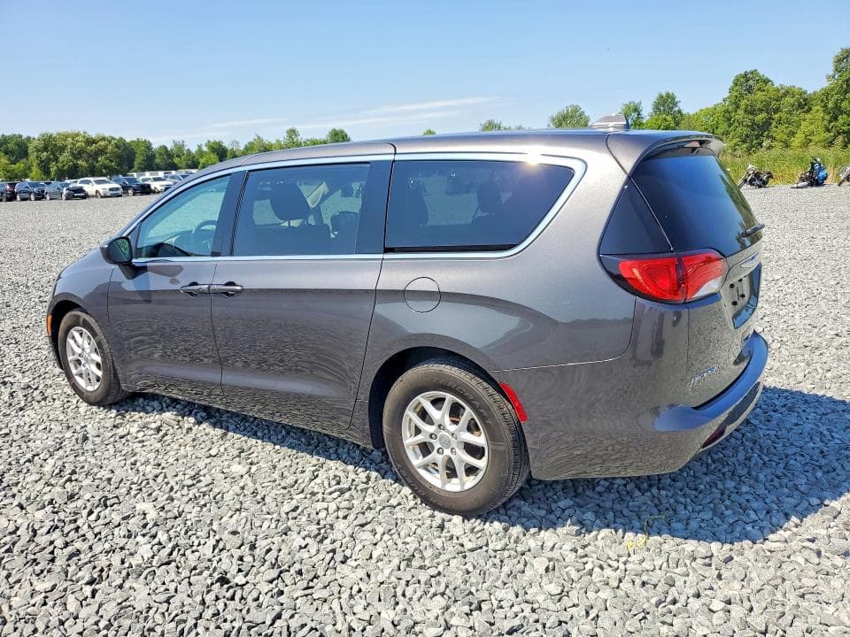 2017 CHRYSLER PACIFICA TOURING 2