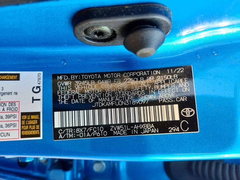 2022 TOYOTA PRIUS L ECO 12