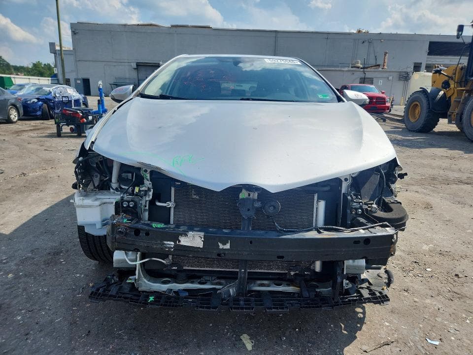 2017 TOYOTA COROLLA IM BASE 5